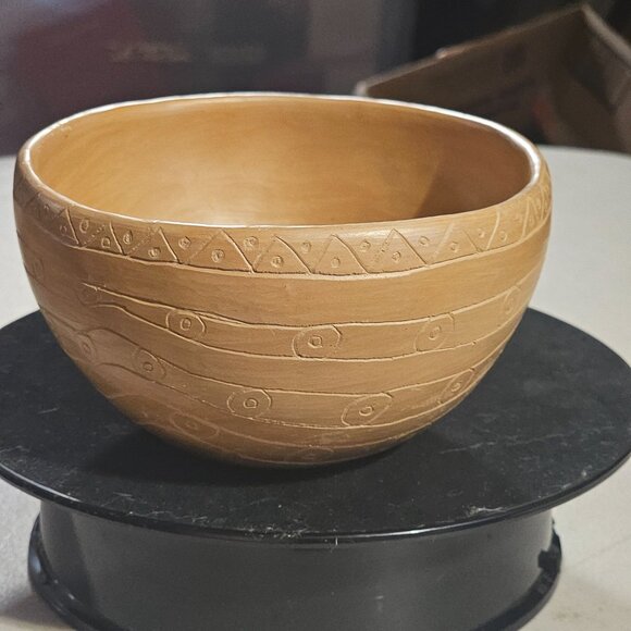 Handcrafted Natural Clay Decorative Bowl With Geometric Pattern Design - Picture 3 of 11